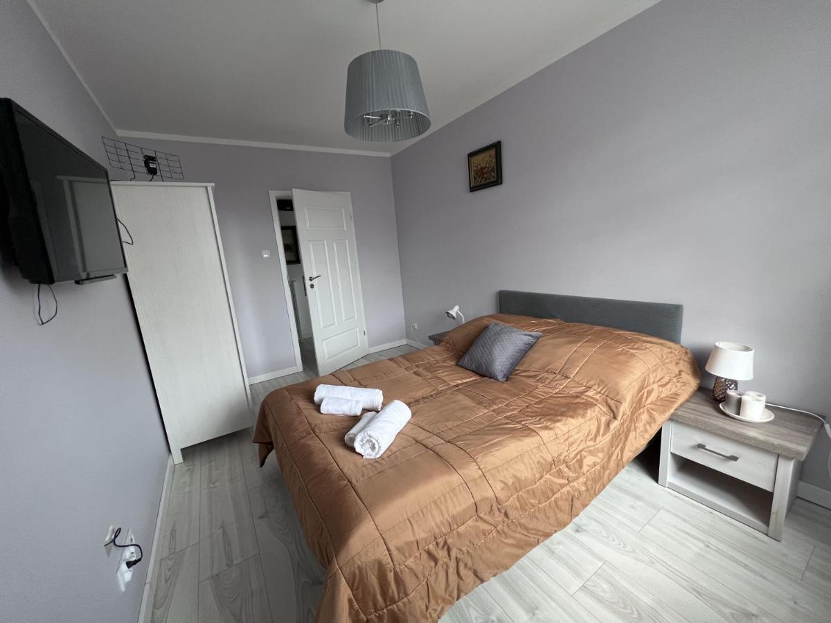 Apartament Z Tarasem Na Osiedlu Rakownica 耶莱尼亚古拉 外观 照片
