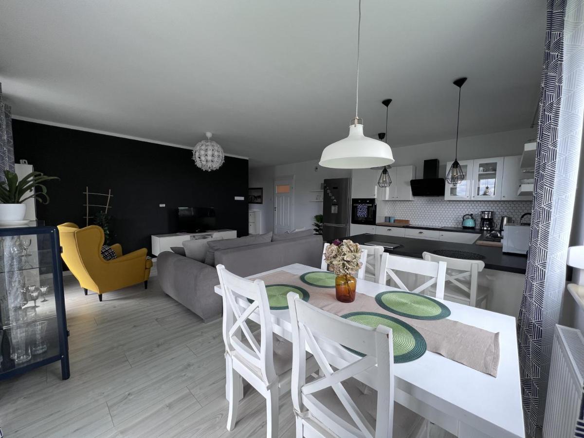 Apartament Z Tarasem Na Osiedlu Rakownica 耶莱尼亚古拉 外观 照片